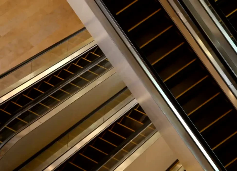 ElevatorEscalatorsInstallationMaintenance-ezgif.com-png-to-webp-converter